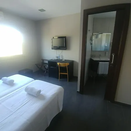 170 2* Castelldefels