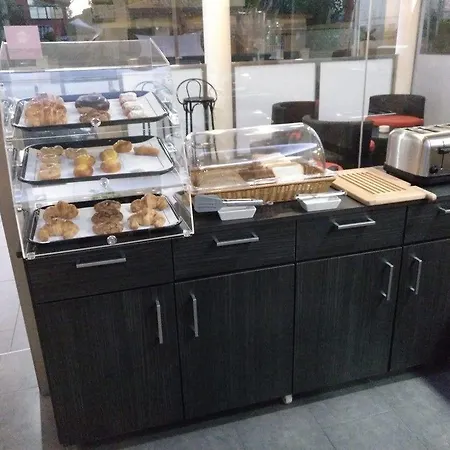 Hotel 170 Castelldefels