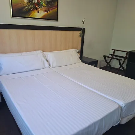 Hotel 170