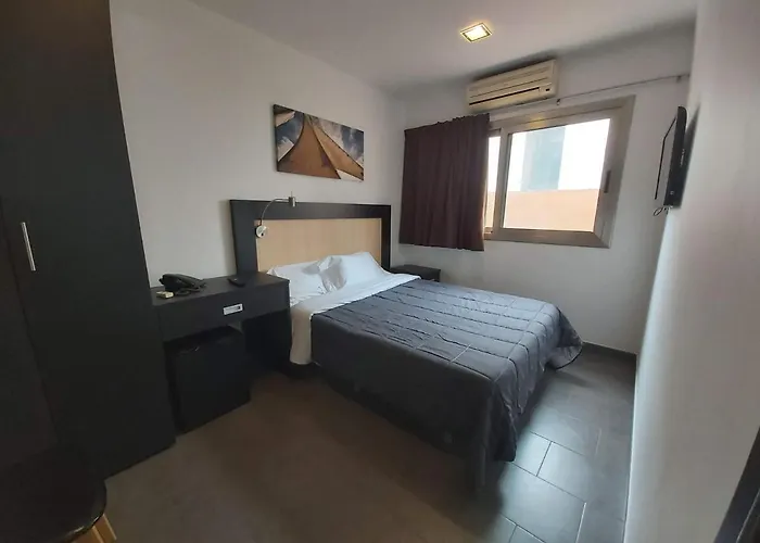 Hotel 170 Castelldefels
