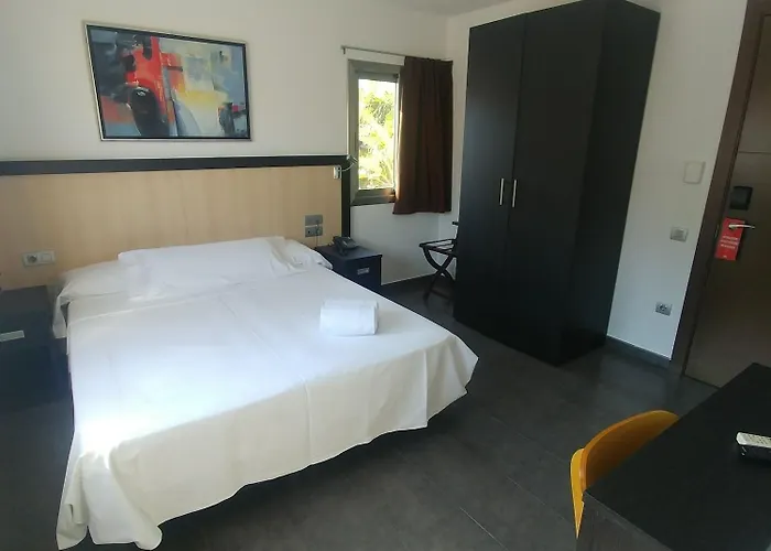 170 Castelldefels