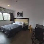 Hotel 170