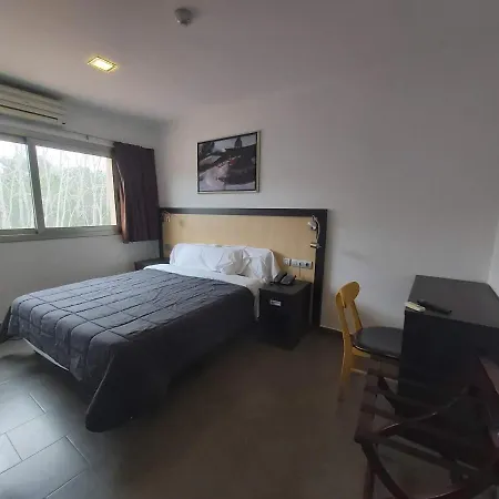 Hotel 170