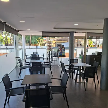 Szálloda 170 Castelldefels
