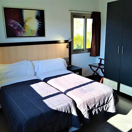 Hotel 170 2*
