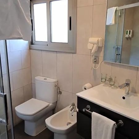 Szálloda 170 2*